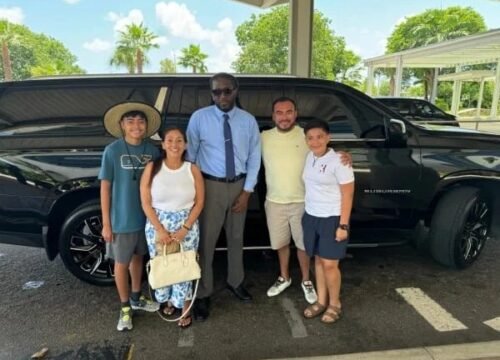 Chauffeur-driven cars Bahamas